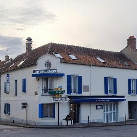 Hotel Sainte-Barbe Guignes-Rabutin Exterior foto